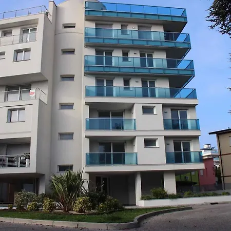 Apartamento In 21781