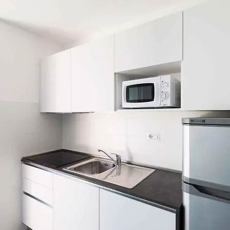 In 21781 Apartment